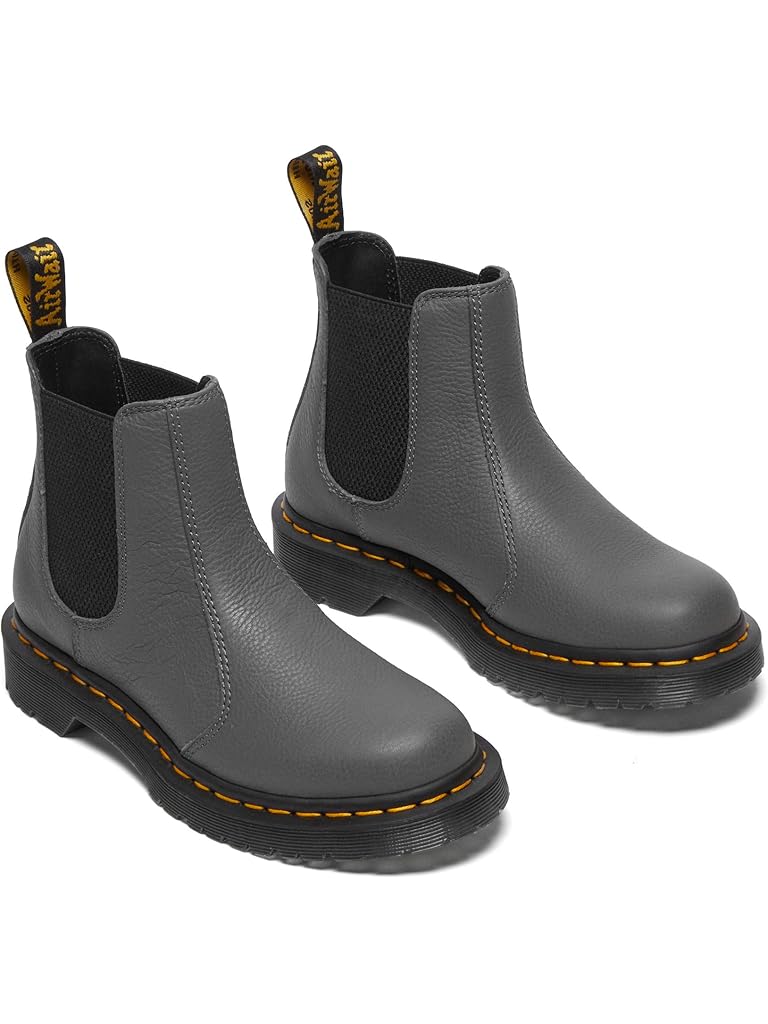 Dr. Martens 2976 Chelsea Boots